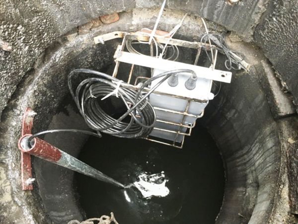 江都区水位检测井